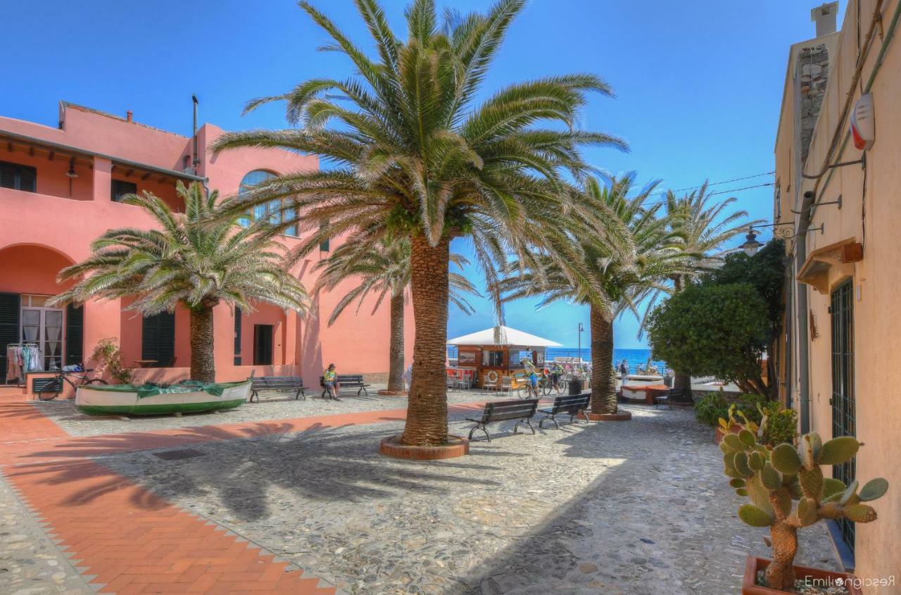 Hotel Arabesque Varigotti Εξωτερικό φωτογραφία