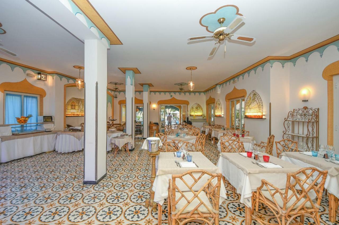 Hotel Arabesque Varigotti Εξωτερικό φωτογραφία