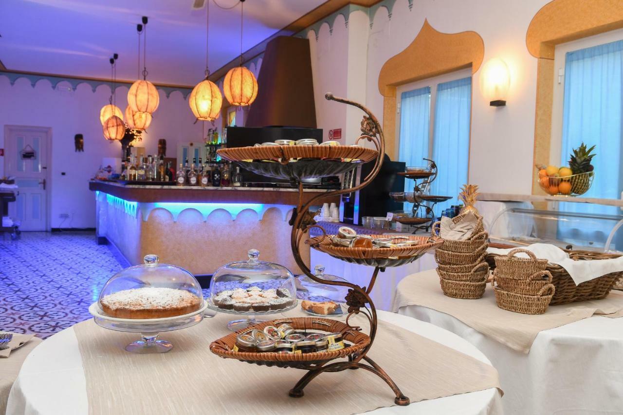 Hotel Arabesque Varigotti Εξωτερικό φωτογραφία
