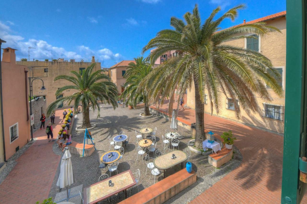 Hotel Arabesque Varigotti Εξωτερικό φωτογραφία